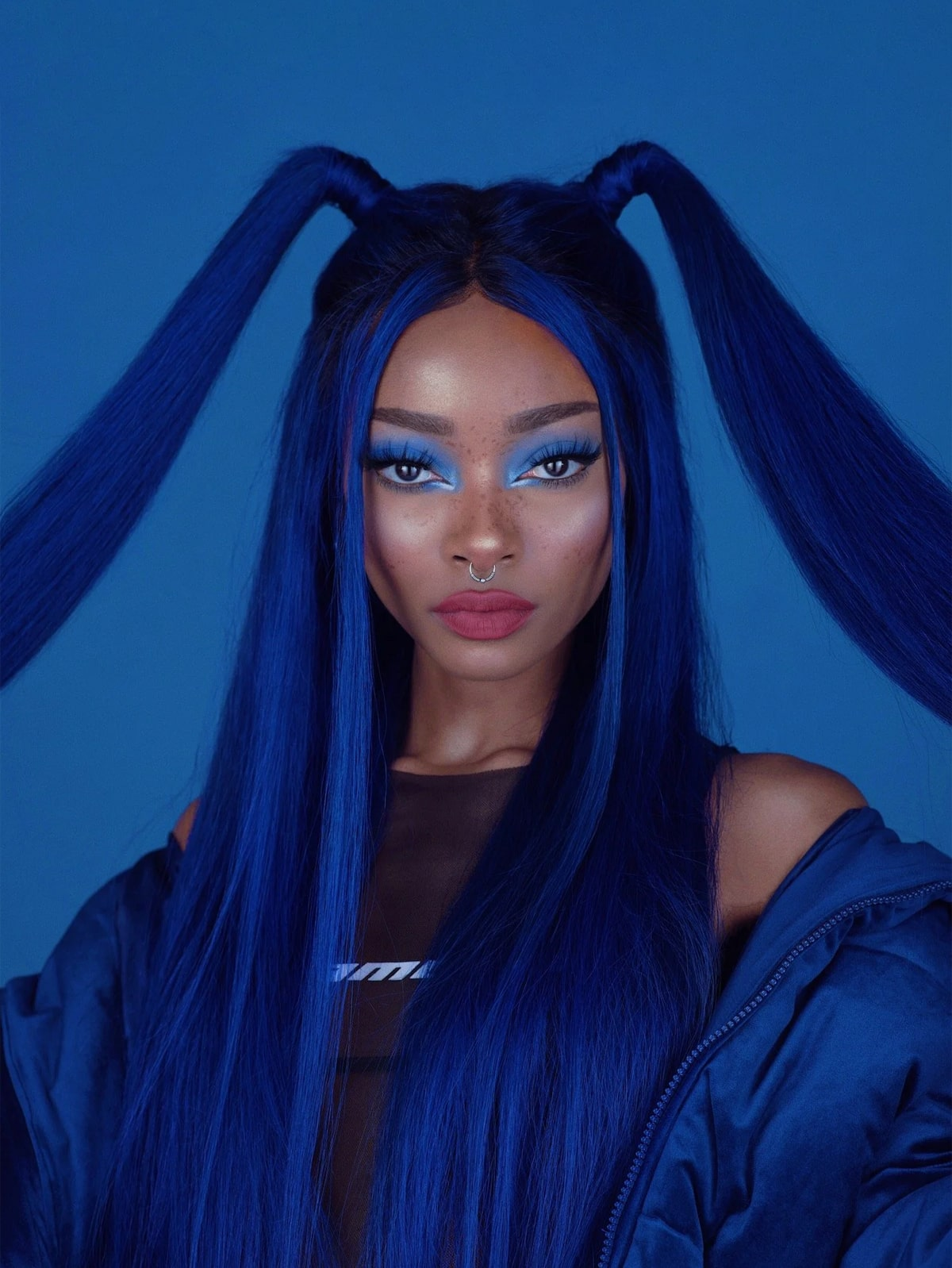 Striking Look—SciFi Blue / Black